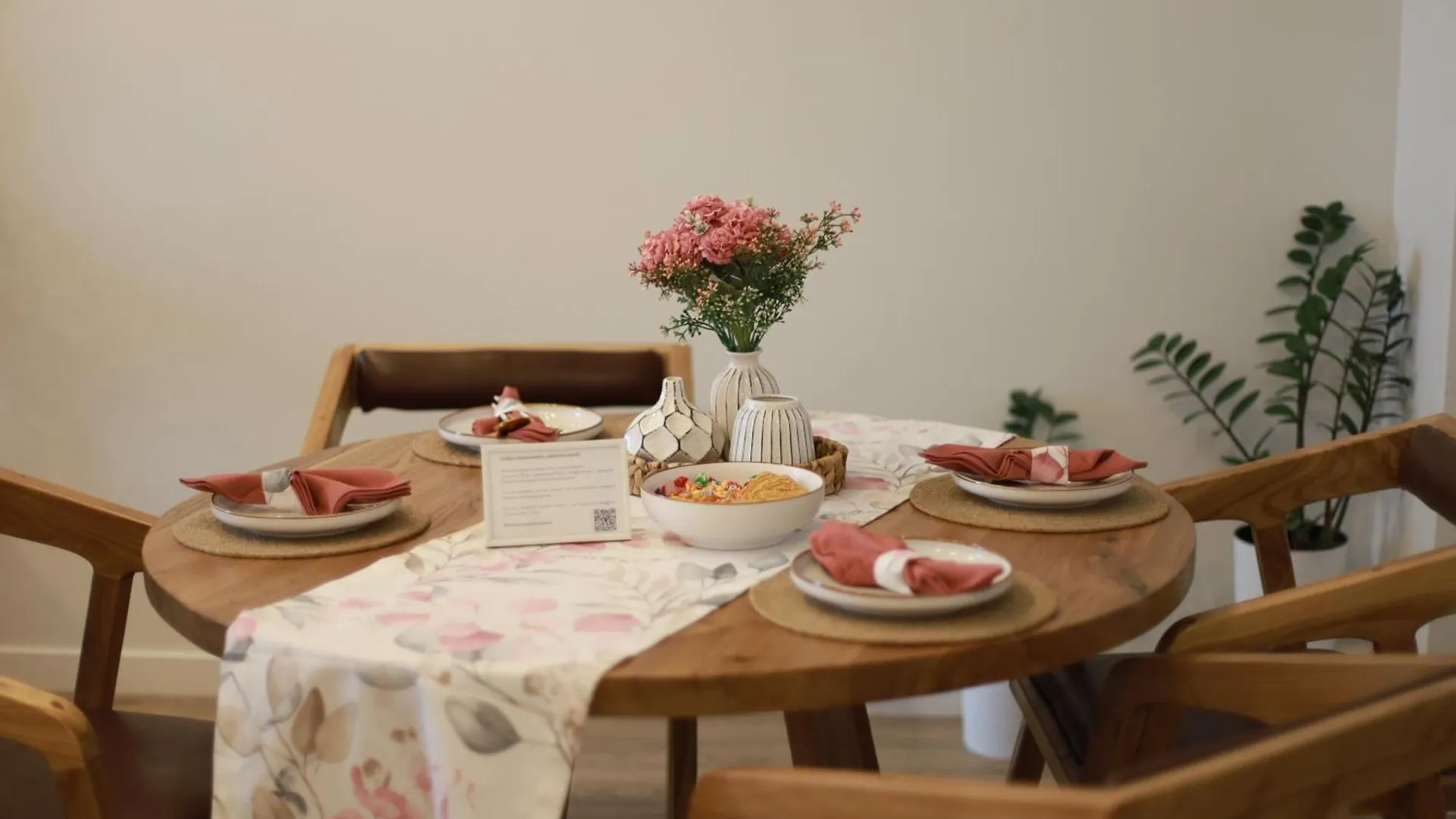 La Vista Apartment С Видом На Горы Ałma Ata